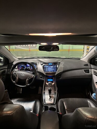 Hyundai Elantra 2012, 220,000 km - 1.8 л - Bakı