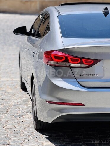 Hyundai Elantra 2016, 122,000 km - 2.0 л - Bakı