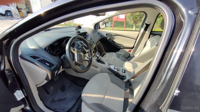 Ford Focus 2011, 243,011 km - 2.0 l - Bakı