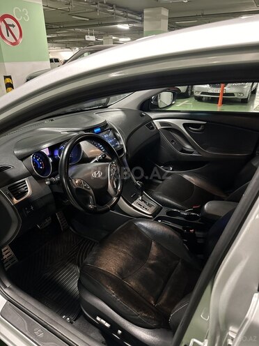 Hyundai Elantra 2012, 220,000 km - 1.8 л - Bakı