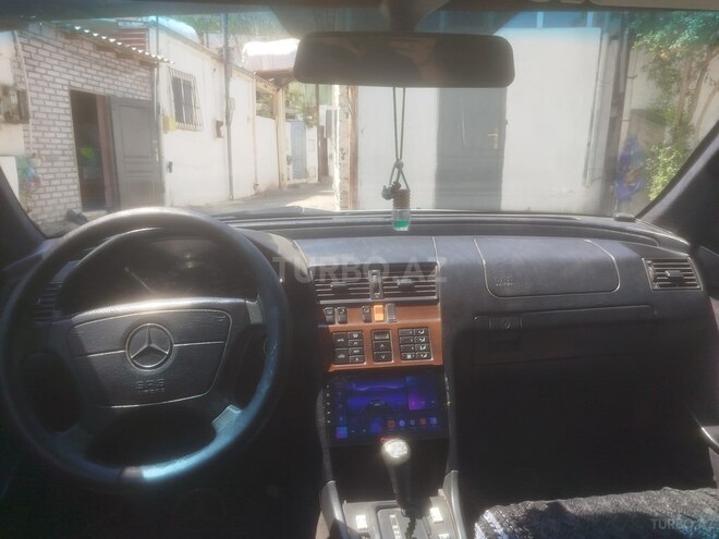 Mercedes C 200 1995, 673,333 km - 2.0 l - Bakı