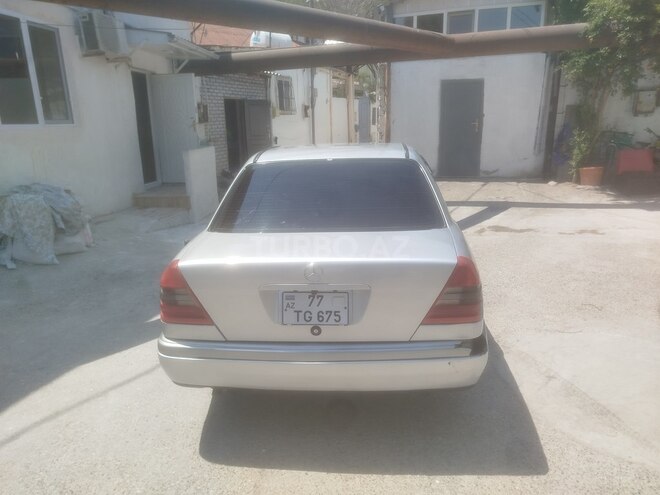 Mercedes C 200 1995, 673,333 km - 2.0 l - Bakı