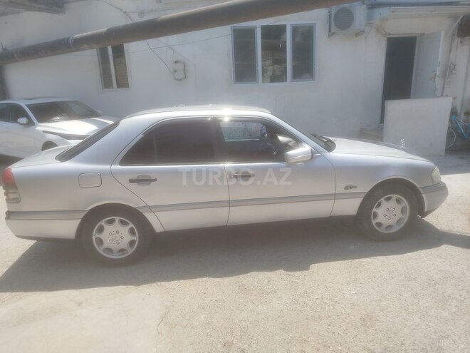 Mercedes C 200 1995, 673,333 km - 2.0 l - Bakı