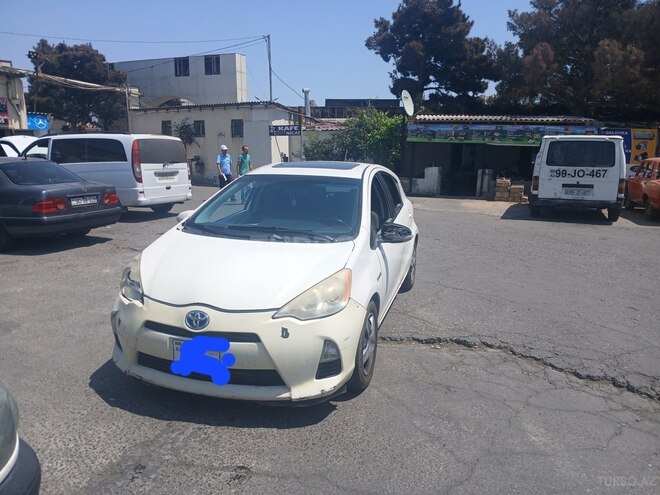 Toyota Prius C 2012, 514,990 km - 1.5 l - Bakı