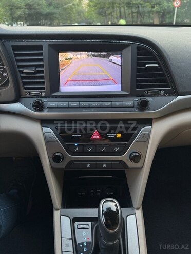 Hyundai Elantra 2017, 82,077 km - 2.0 l - Bakı