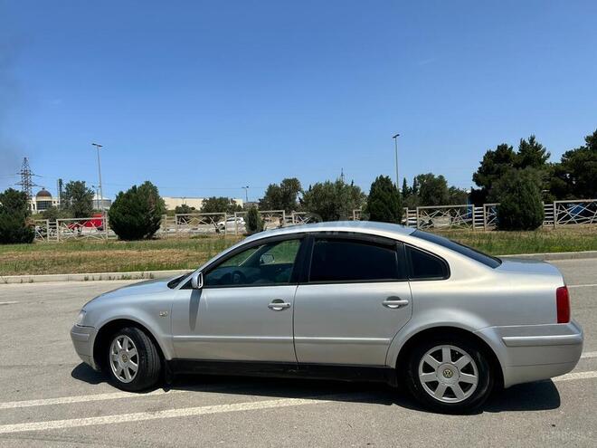 Volkswagen Passat 1999, 216,850 km - 1.8 l - Bakı