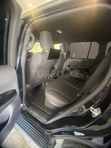Toyota Land Cruiser 2023, 25,575 km - 3.3 l - Bakı