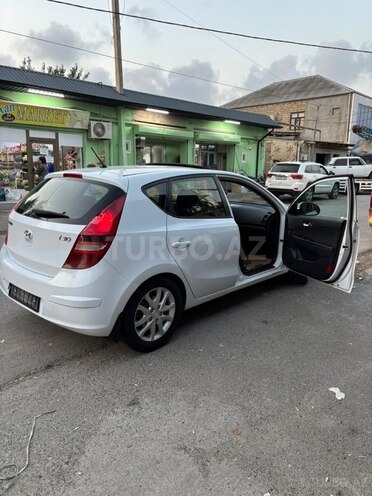 Hyundai i30 2009, 206,000 km - 1.6 л - Bakı