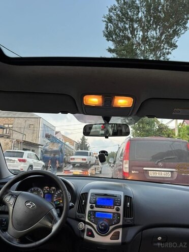 Hyundai i30 2009, 206,000 km - 1.6 л - Bakı