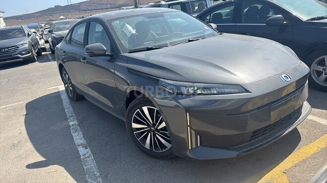 Changan Qiyuan A05 2025, 0 km - 1.5 л - Bakı