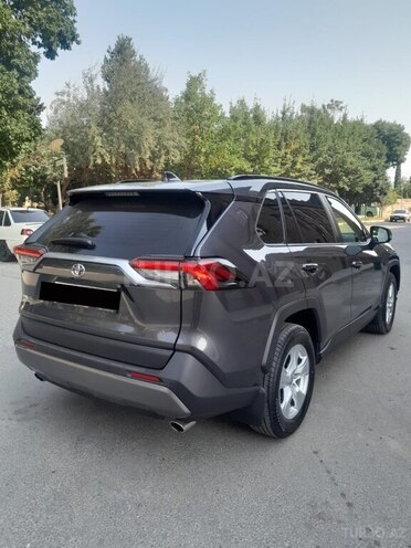 Toyota RAV4 2019, 20,000 km - 2.0 l - Gəncə