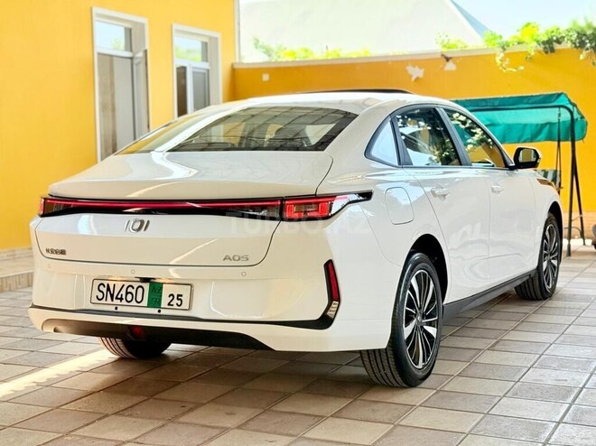 Changan Qiyuan A05 2025, 0 km - 1.5 л - Tovuz