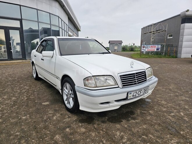 Mercedes C 250 d 1995, 515,328 km - 2.5 l - Astara