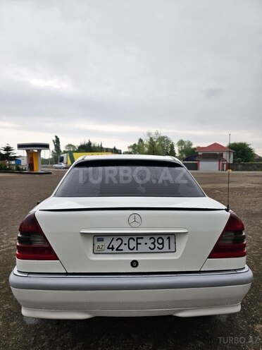 Mercedes C 250 d 1995, 515,328 km - 2.5 l - Astara