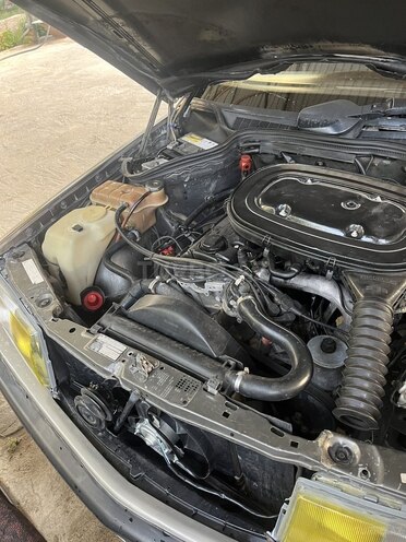 Mercedes 190 1992, 300,000 km - 2.0 л - Bakı