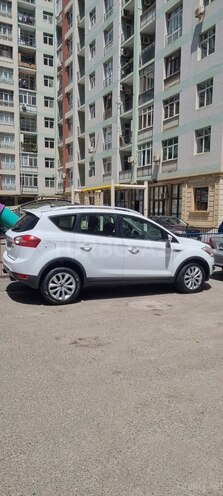 Ford Kuga 2012, 175,000 km - 2.5 l - Bakı