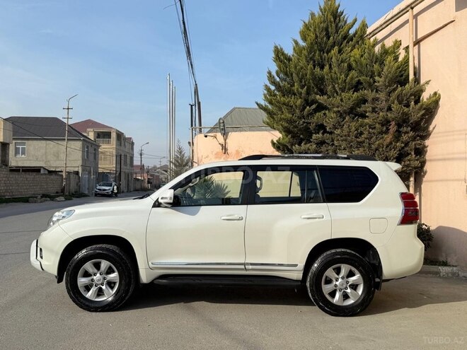 Toyota Land Cruiser Prado 2010, 267,000 km - 2.7 l - Bakı