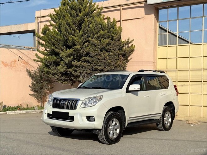 Toyota Land Cruiser Prado 2010, 267,000 km - 2.7 l - Bakı