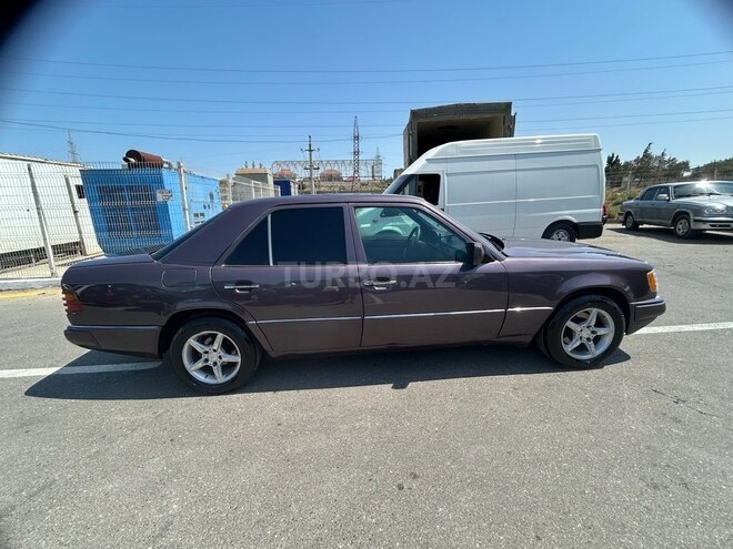 Mercedes E 250 1993, 354,807 km - 2.5 l - Xırdalan