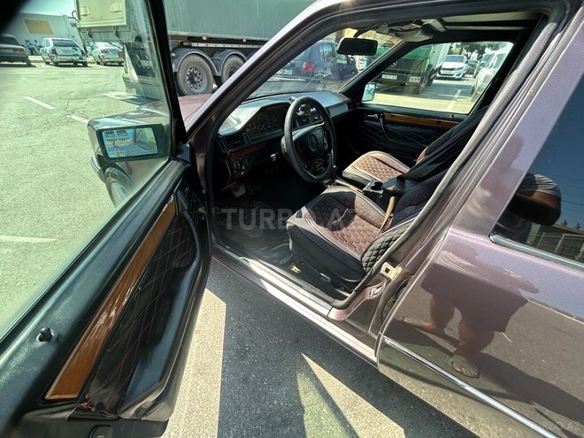 Mercedes E 250 1993, 354,807 km - 2.5 l - Xırdalan
