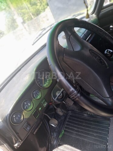 LADA (VAZ) 2106 1986, 44,763 km - 1.3 л - Qax