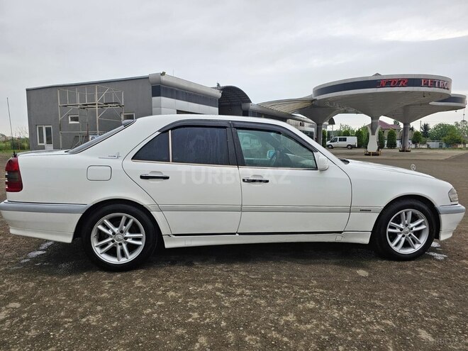 Mercedes C 250 d 1995, 515,328 km - 2.5 l - Astara