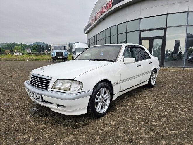 Mercedes C 250 d 1995, 515,328 km - 2.5 l - Astara
