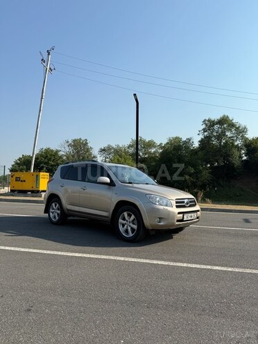 Toyota RAV4 2007, 288,640 km - 2.4 l - Zaqatala