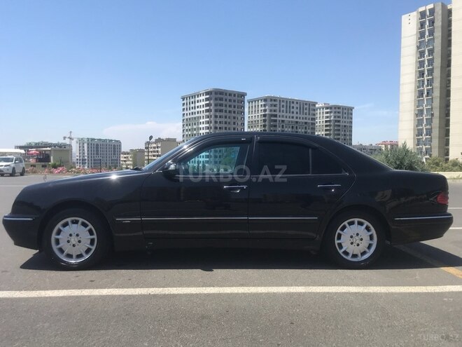 Mercedes E 220 d 2000, 450,000 km - 2.2 l - Bakı