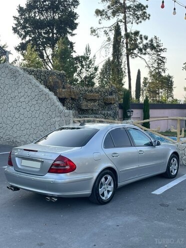 Mercedes E 240 2002, 362,000 km - 2.6 l - Ağdaş