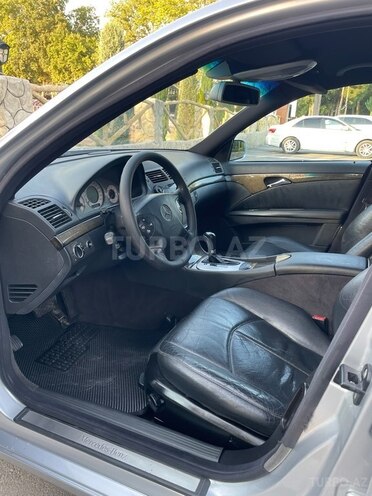 Mercedes E 240 2002, 362,000 km - 2.6 l - Ağdaş