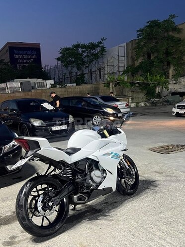 CFMOTO 250 SR 2024, 10,800 km - 0.3 l - Bakı