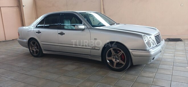 Mercedes E 240 1998, 420,886 km - 2.4 l - Gəncə