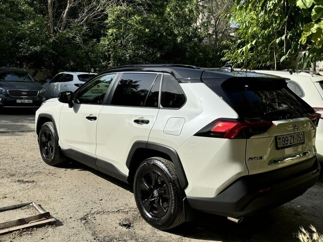 Toyota RAV4 2020, 42,700 km - 2.0 l - Bakı