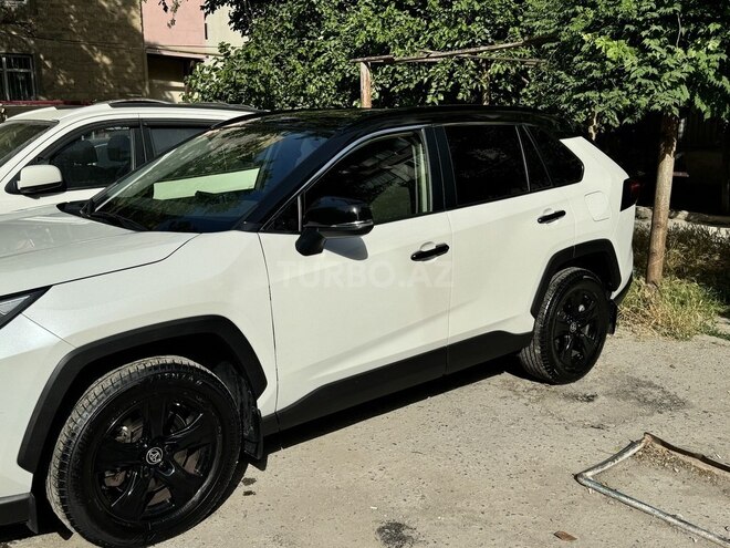 Toyota RAV4 2020, 42,700 km - 2.0 l - Bakı