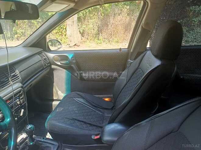 Opel Vectra 1997, 427,000 km - 1.6 l - Xudat