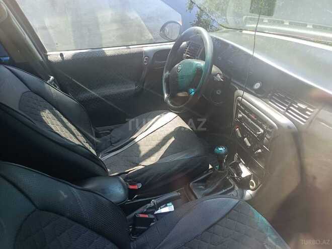 Opel Vectra 1997, 427,000 km - 1.6 l - Xudat