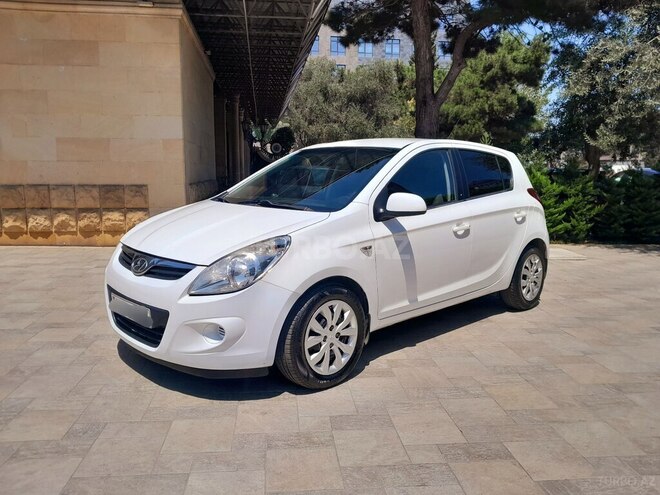 Hyundai i20 2012, 211,250 km - 1.4 l - Bakı