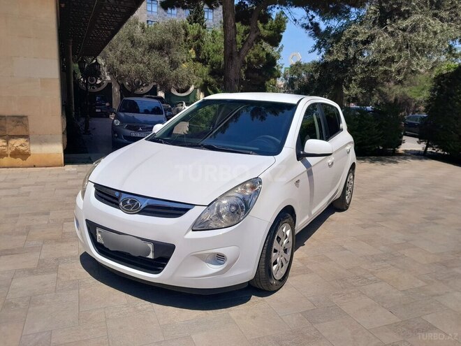 Hyundai i20 2012, 211,250 km - 1.4 l - Bakı