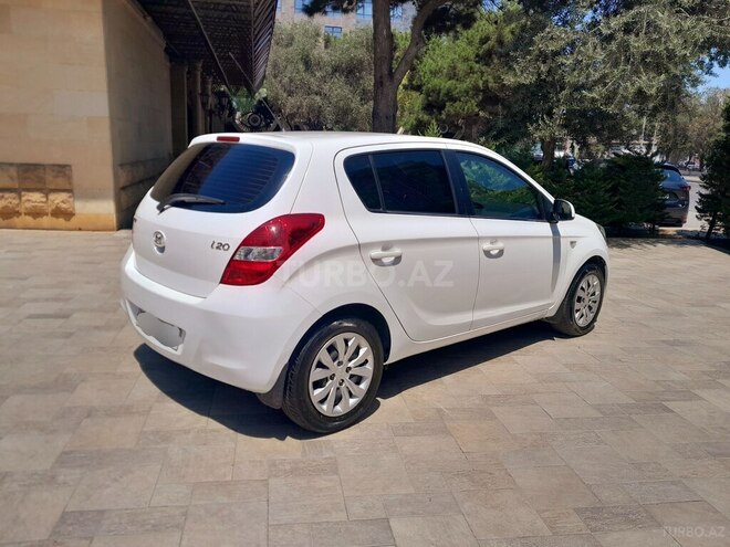 Hyundai i20 2012, 211,250 km - 1.4 l - Bakı