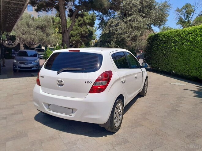 Hyundai i20 2012, 211,250 km - 1.4 l - Bakı