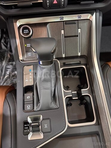 Lexus  2025, 0 km - 3.4 l - Bakı