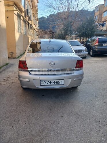Opel Astra 2012, 255,000 km - 1.8 l - Bakı