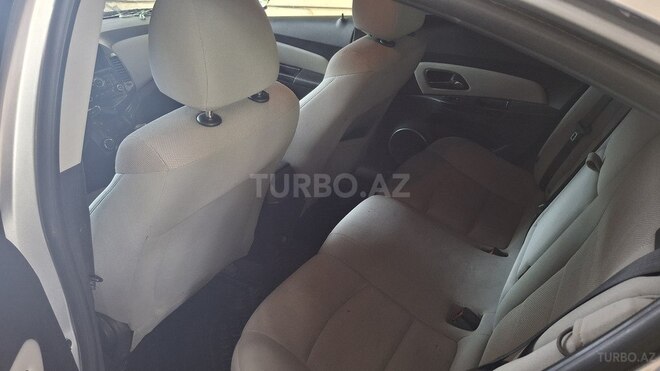 Chevrolet Cruze 2012, 200,445 km - 1.4 л - Göyçay