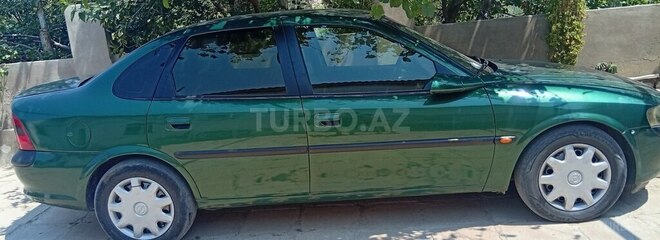 Opel Vectra 1996, 250,000 km - 2.0 l - Hacıqabul