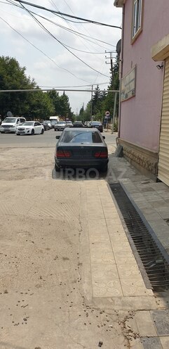 Mercedes E 280 1996, 352,842 km - 2.8 l - Cəlilabad
