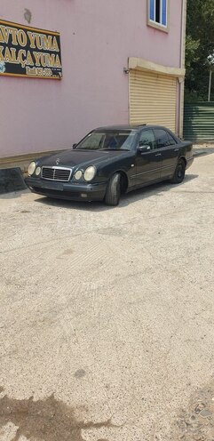 Mercedes E 280 1996, 352,842 km - 2.8 l - Cəlilabad