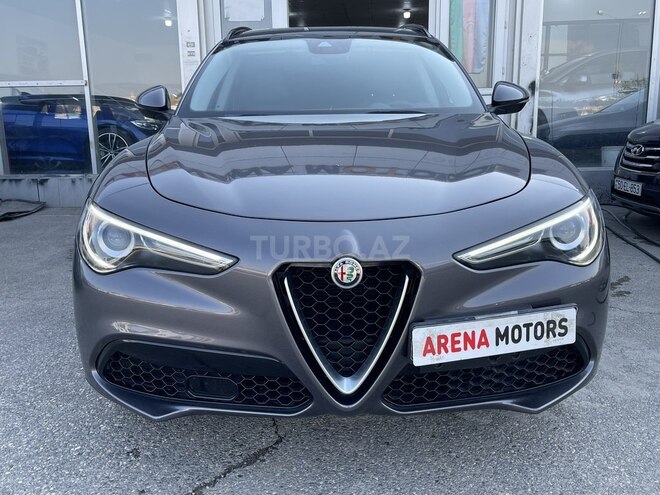 Alfa Romeo Stelvio 2017, 50,000 km - 2.0 l - Bakı