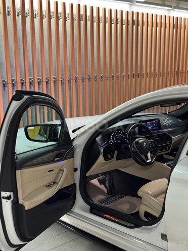BMW 530 2019, 93,500 km - 2.0 л - Gəncə