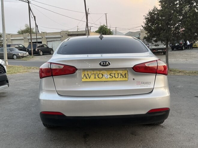 Kia Cerato 2013, 257,495 km - 1.8 l - Sumqayıt